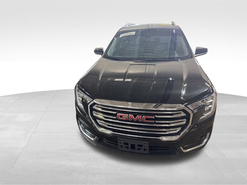 2023 Gmc Terrain SLT photo 2
