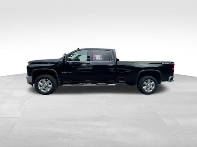 Used 2022 Chevrolet Silverado 3500HD LTZ with VIN 1GC4YUEY4NF355371 for sale in Ashtabula, OH