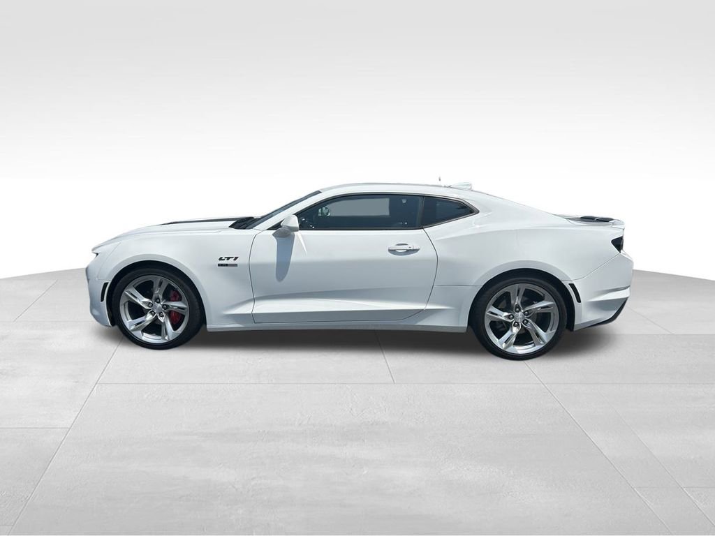 2020 Chevrolet Camaro LT1 photo 2