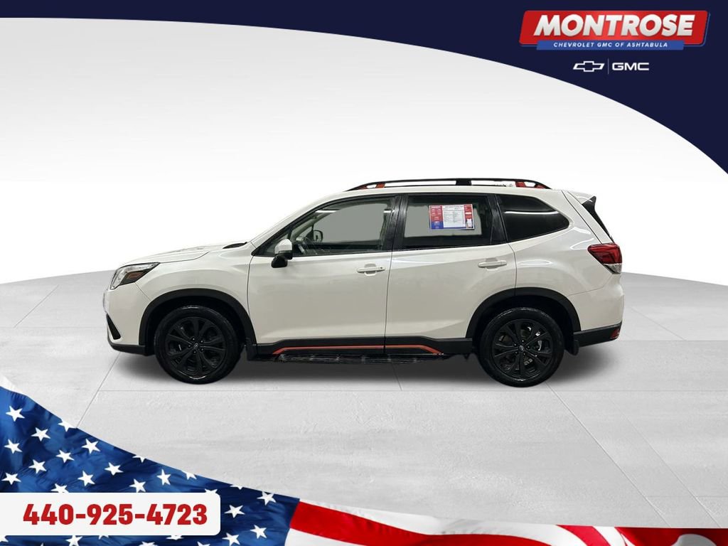 2022 Subaru Forester Sport photo 2