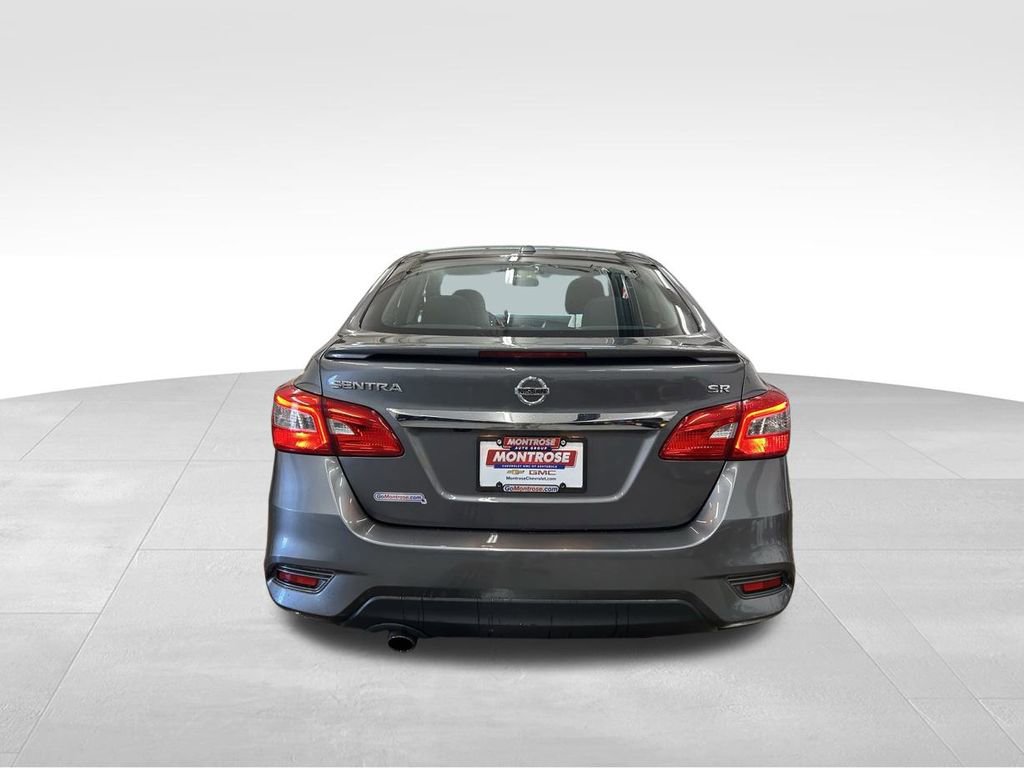 2019 Nissan Sentra SR photo 4