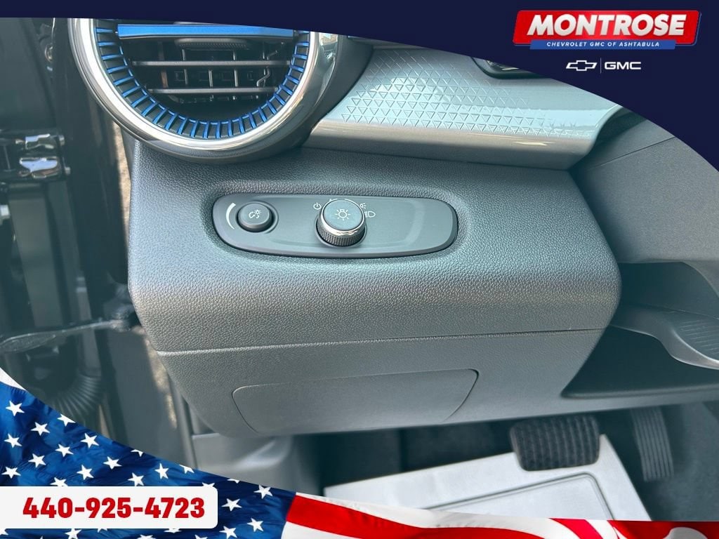 2026 Chevrolet Trax LT - Photo 13