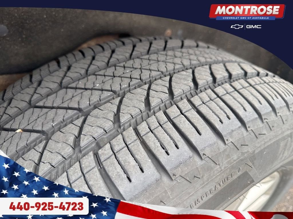 Used 2016 GMC Yukon XL SLT SUV