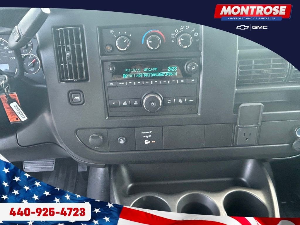 2026 GMC Savana Cargo Work Van - Photo 17