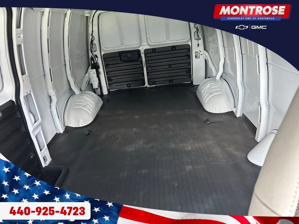 2026 GMC Savana Cargo Work Van - Photo 20