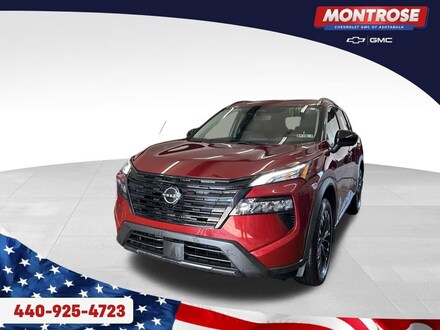 2026 Nissan Rogue Dark Armor SUV