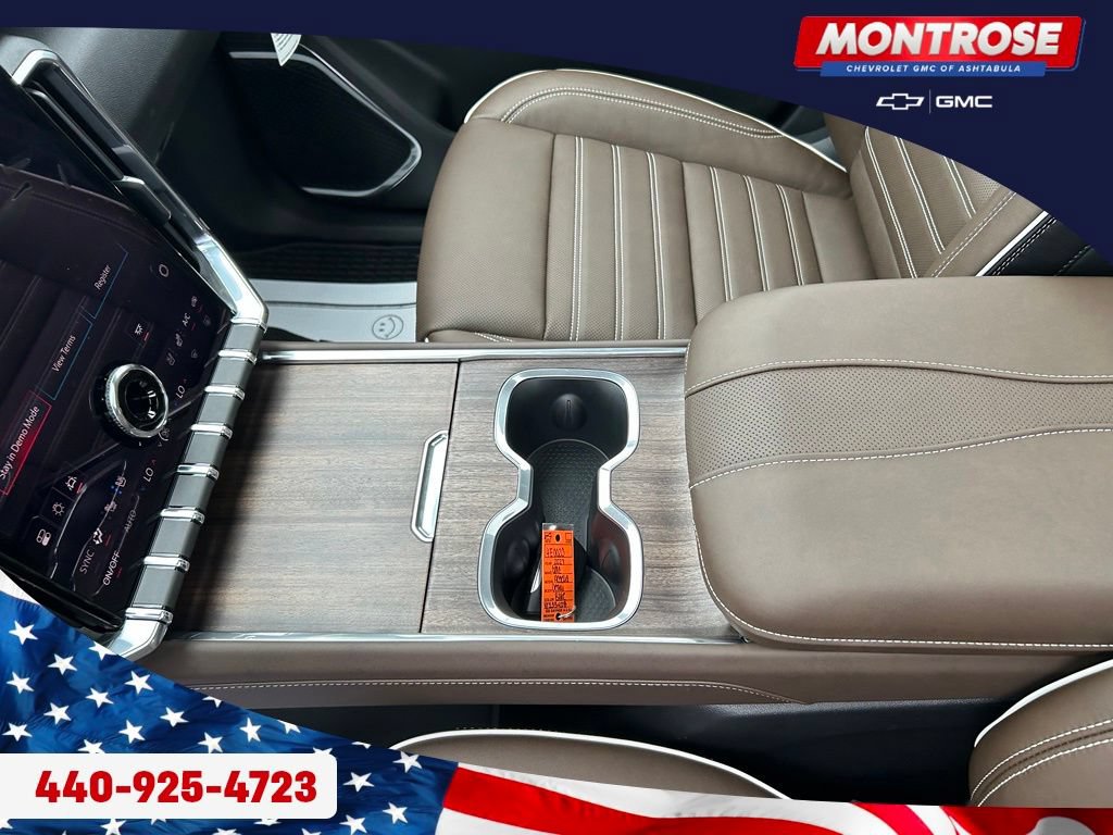 2027 GMC Acadia Denali Ultimate - Photo 16