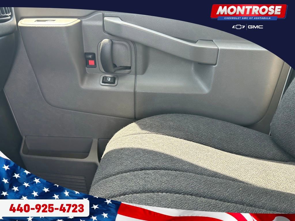 2026 GMC Savana Cargo Work Van - Photo 12