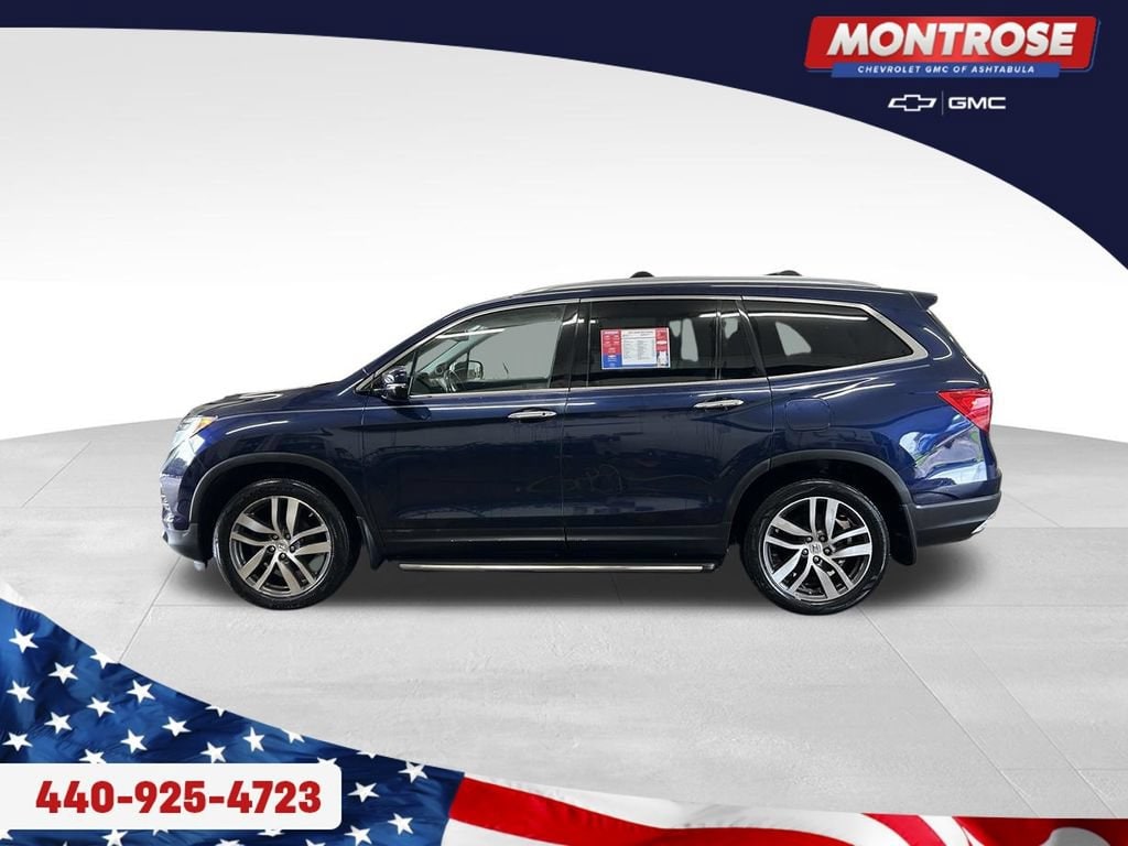 Used 2017 Honda Pilot Touring with VIN 5FNYF6H96HB030334 for sale in Ashtabula, OH