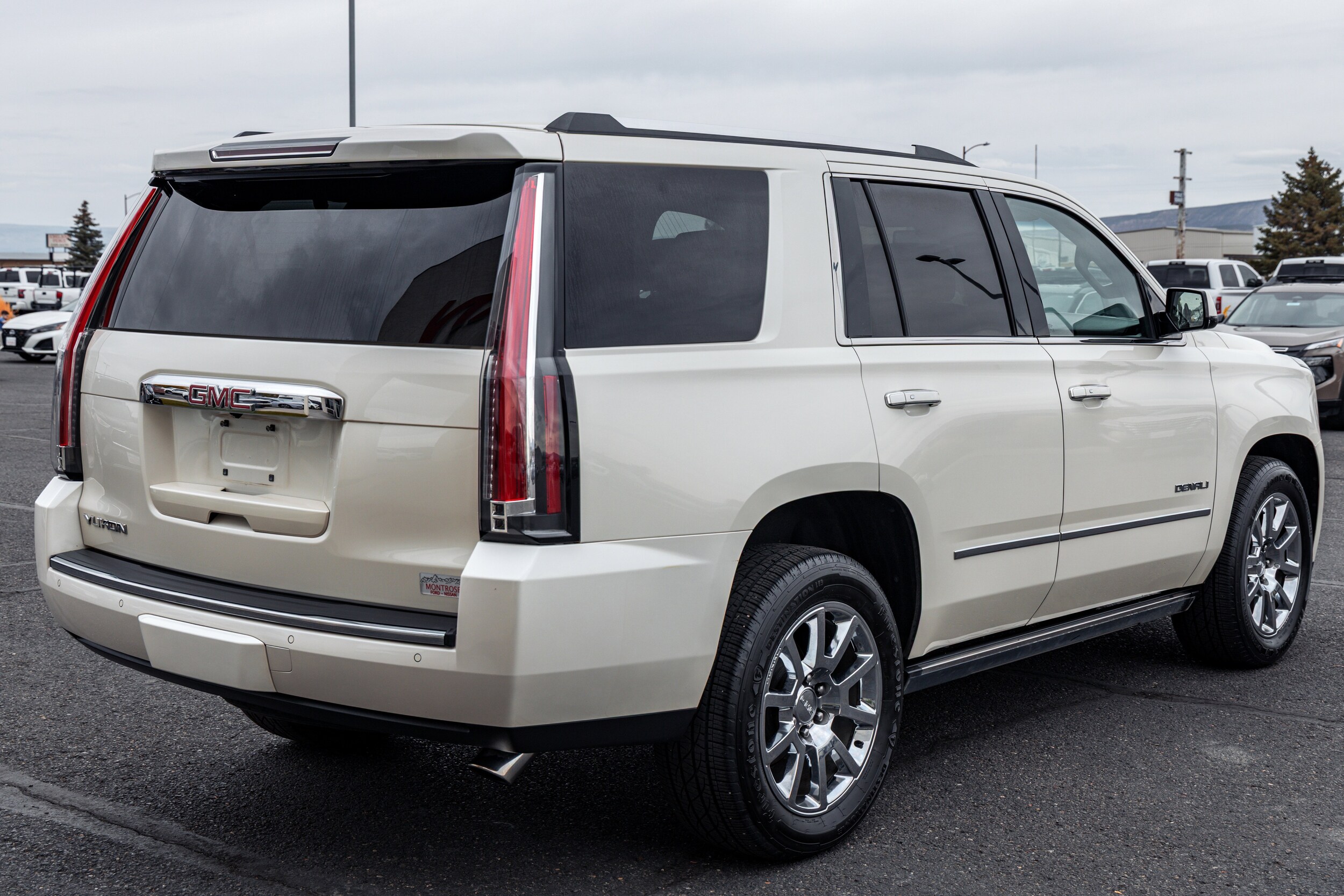 2015 Gmc Yukon Denali photo 4