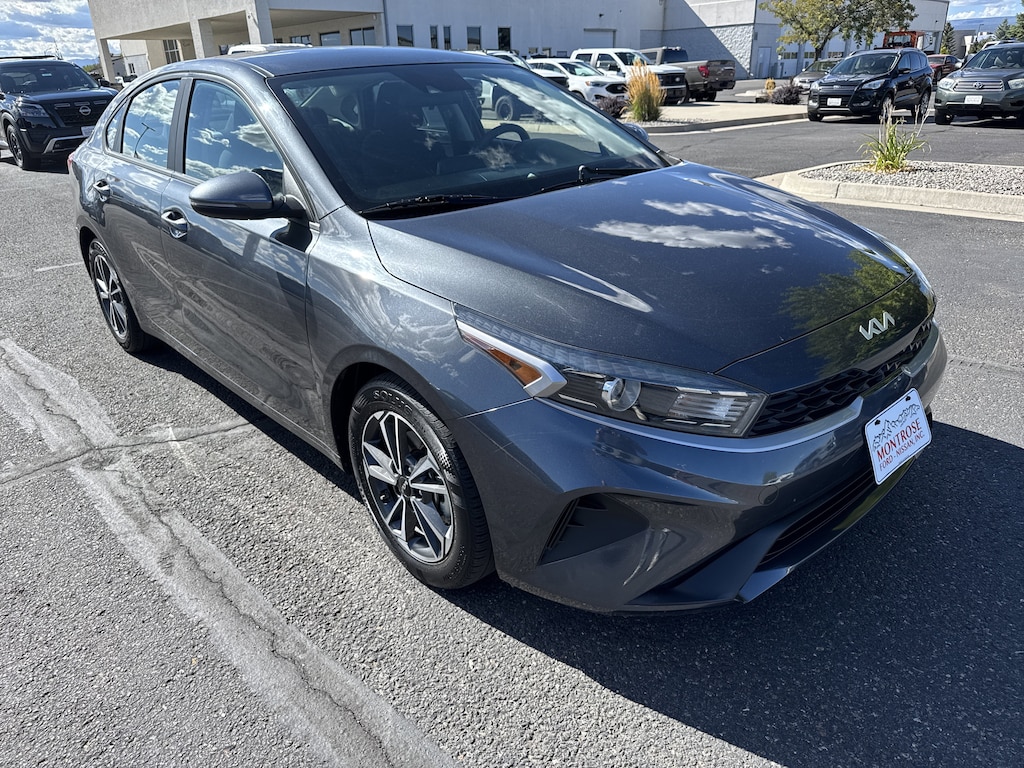 Used 2022 Kia Forte LXS Sedan