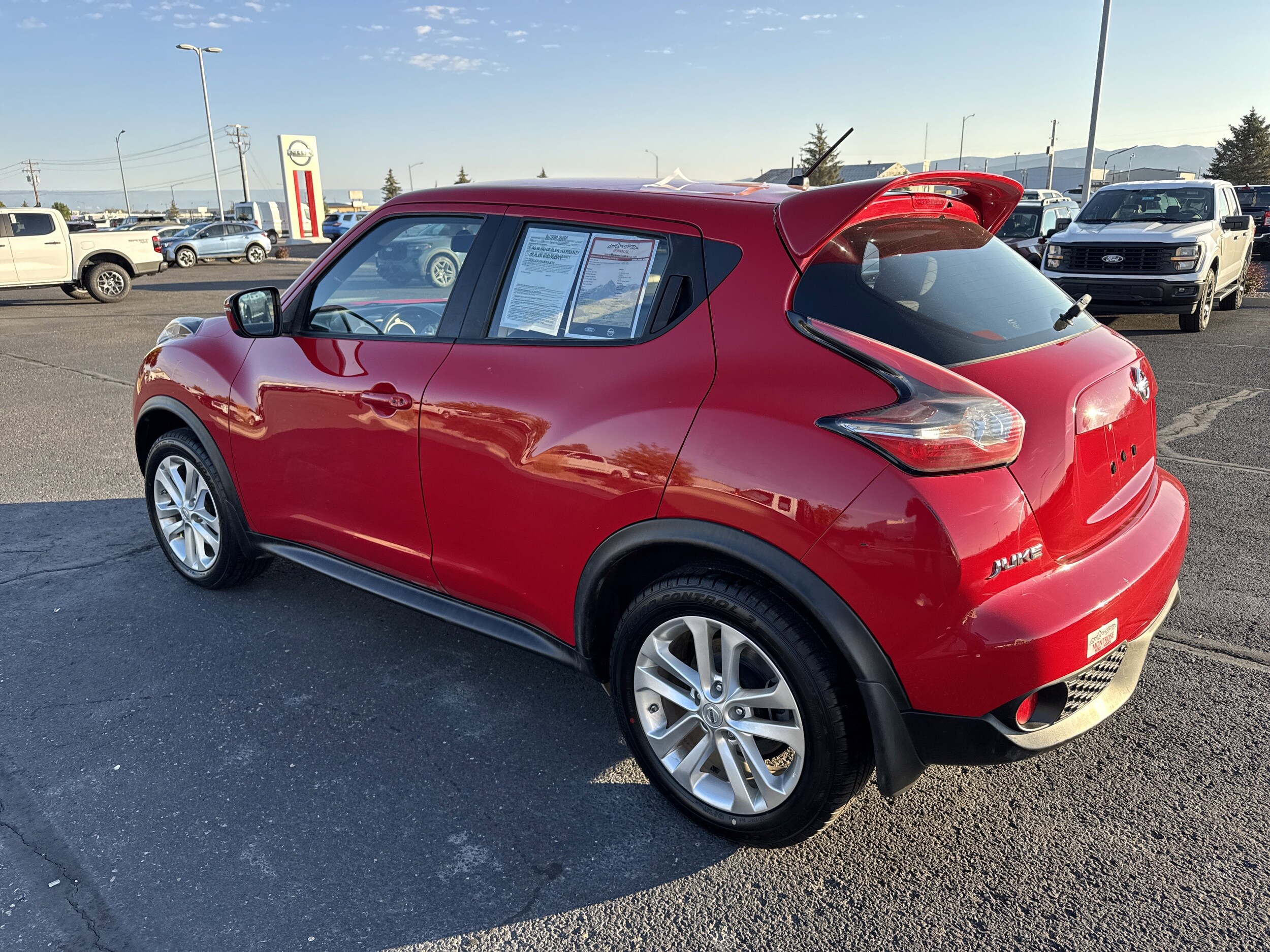 2016 Nissan Juke S photo 4