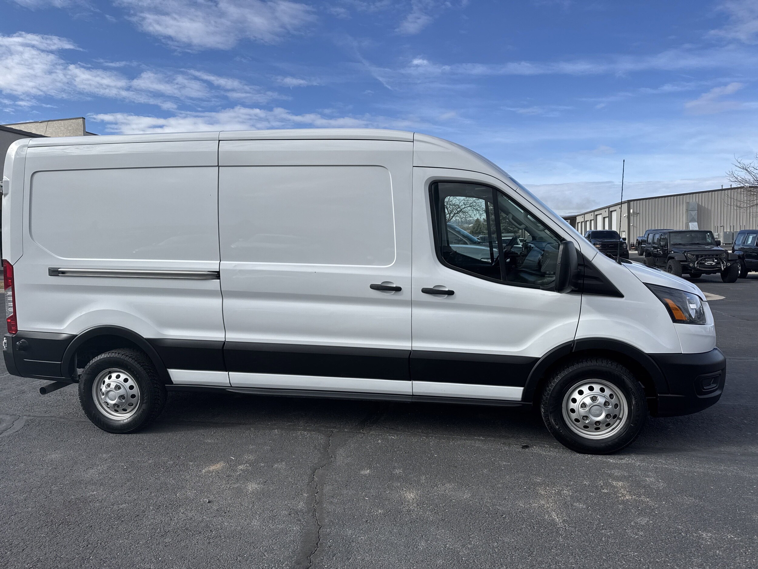 2020 Ford Transit photo 4