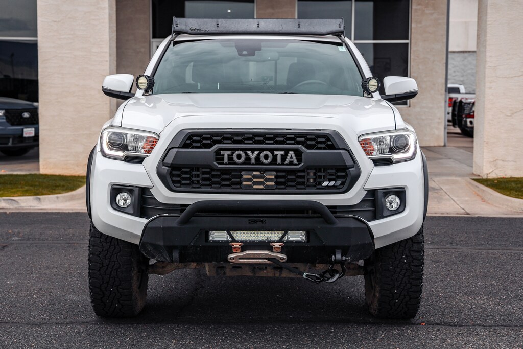 Used 2019 Toyota Tacoma Truck Double Cab