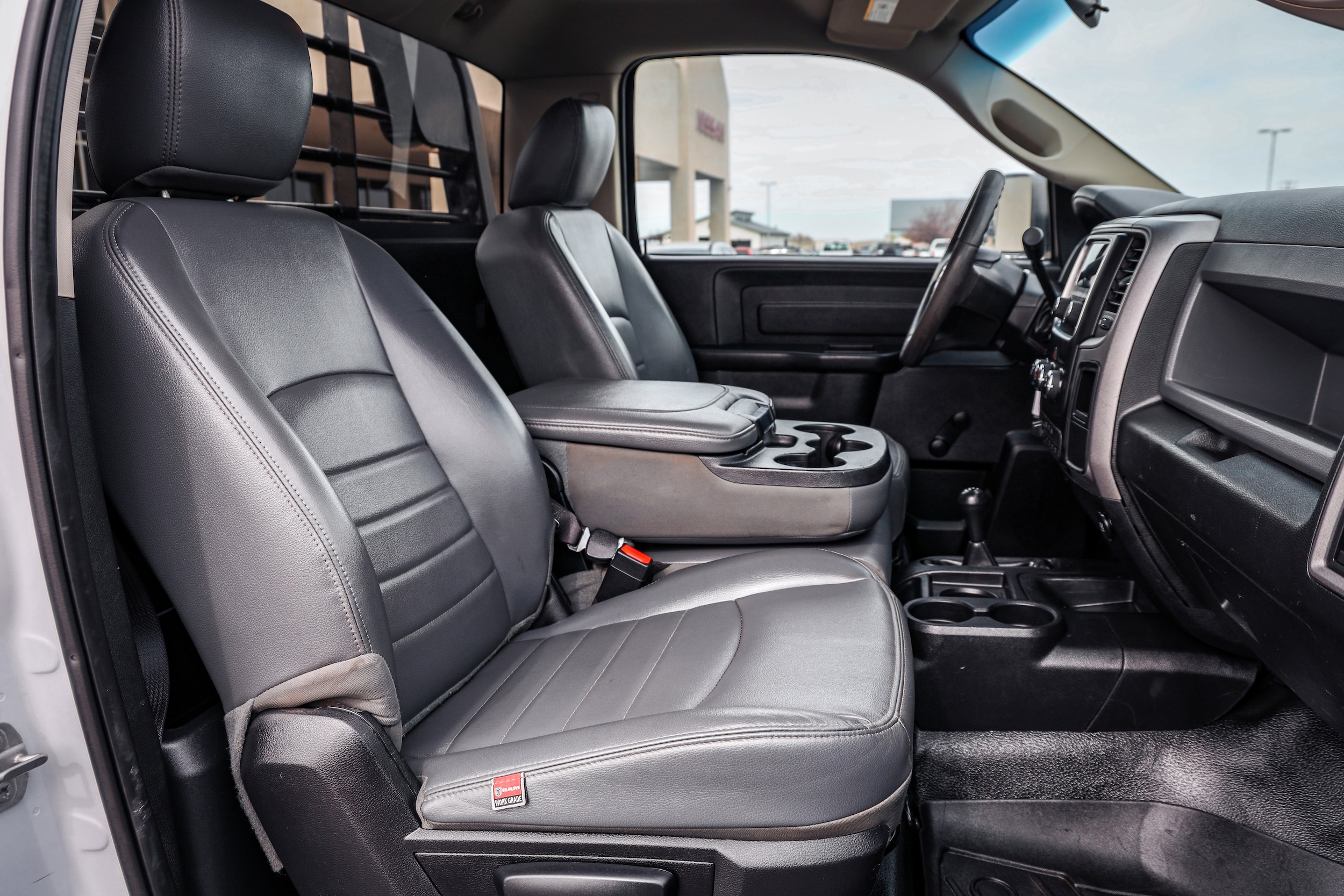 2017 RAM Ram 3500 Chassis Cab Tradesman - Photo 14