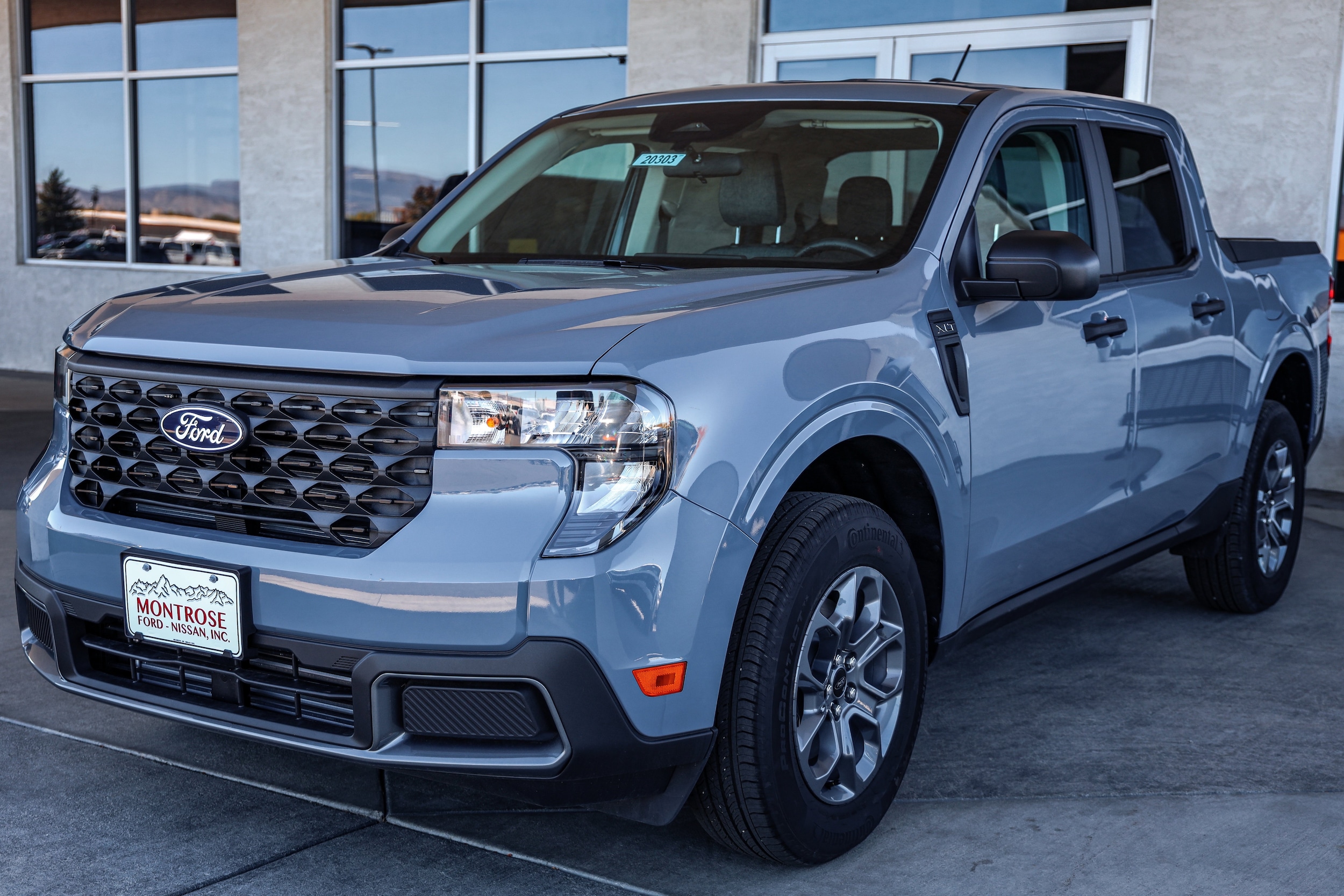 2025 Ford Maverick XLT's photo