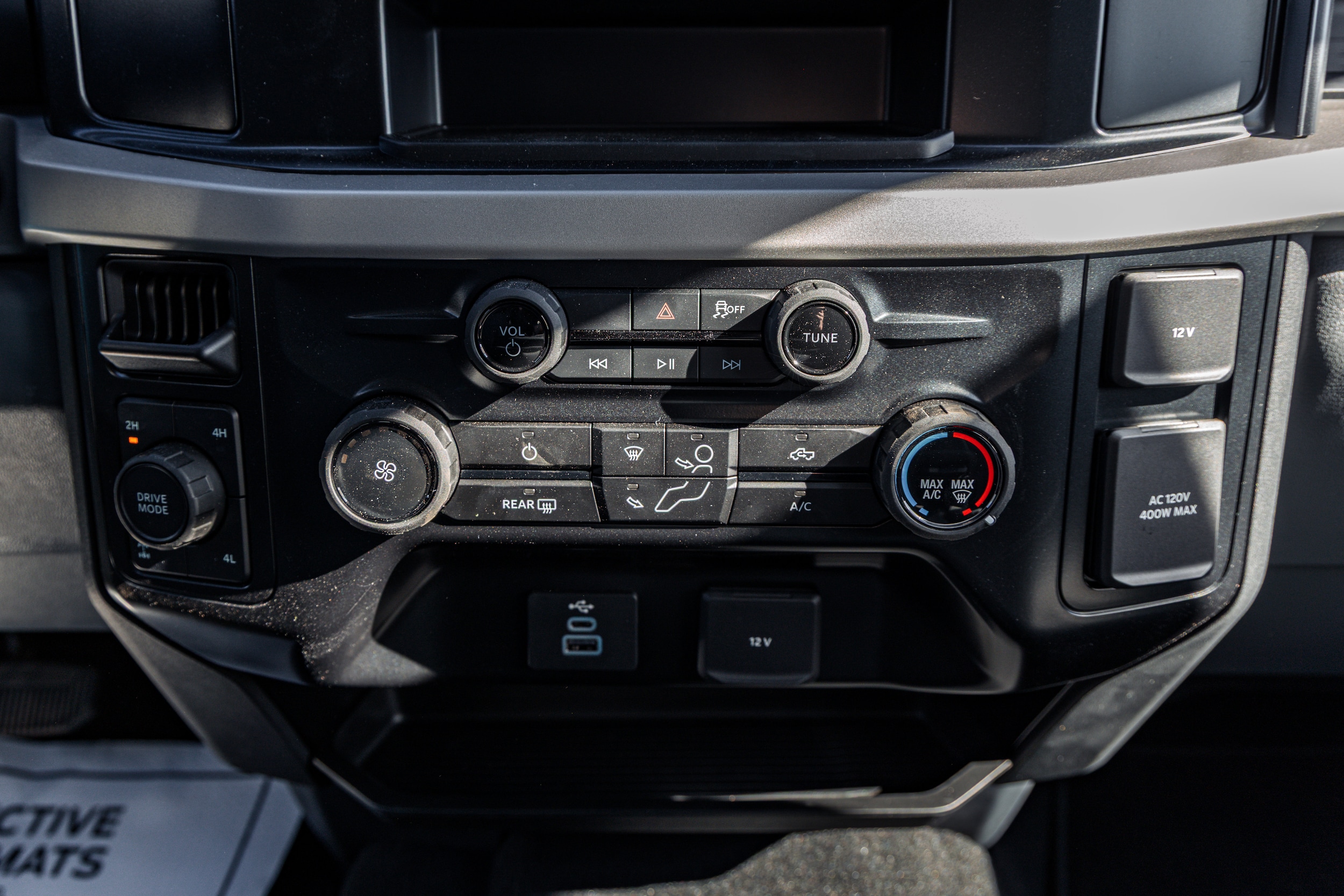 2026 Ford F-350 Super Duty XL - Photo 15