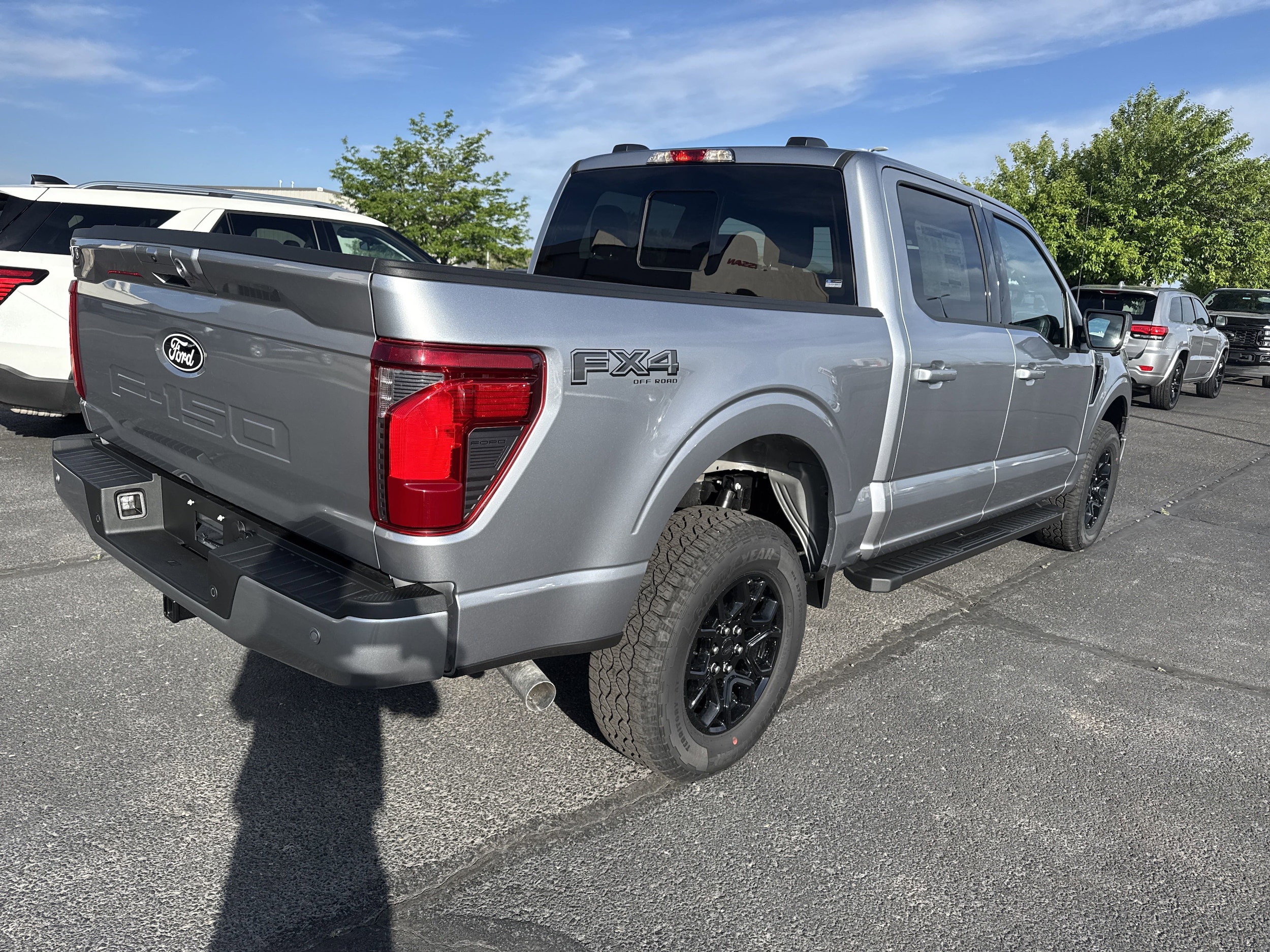 2025 Ford F-150 XLT - Photo 6