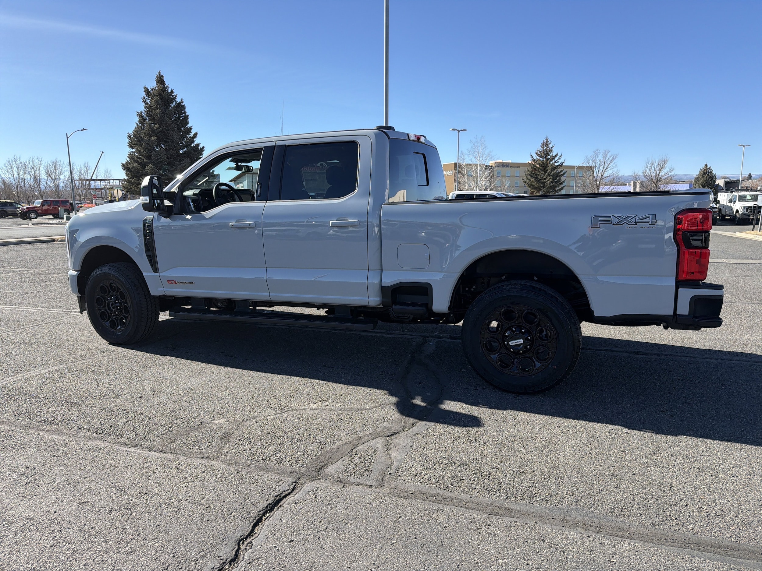 2026 Ford F-350 Super Duty XLT - Photo 8