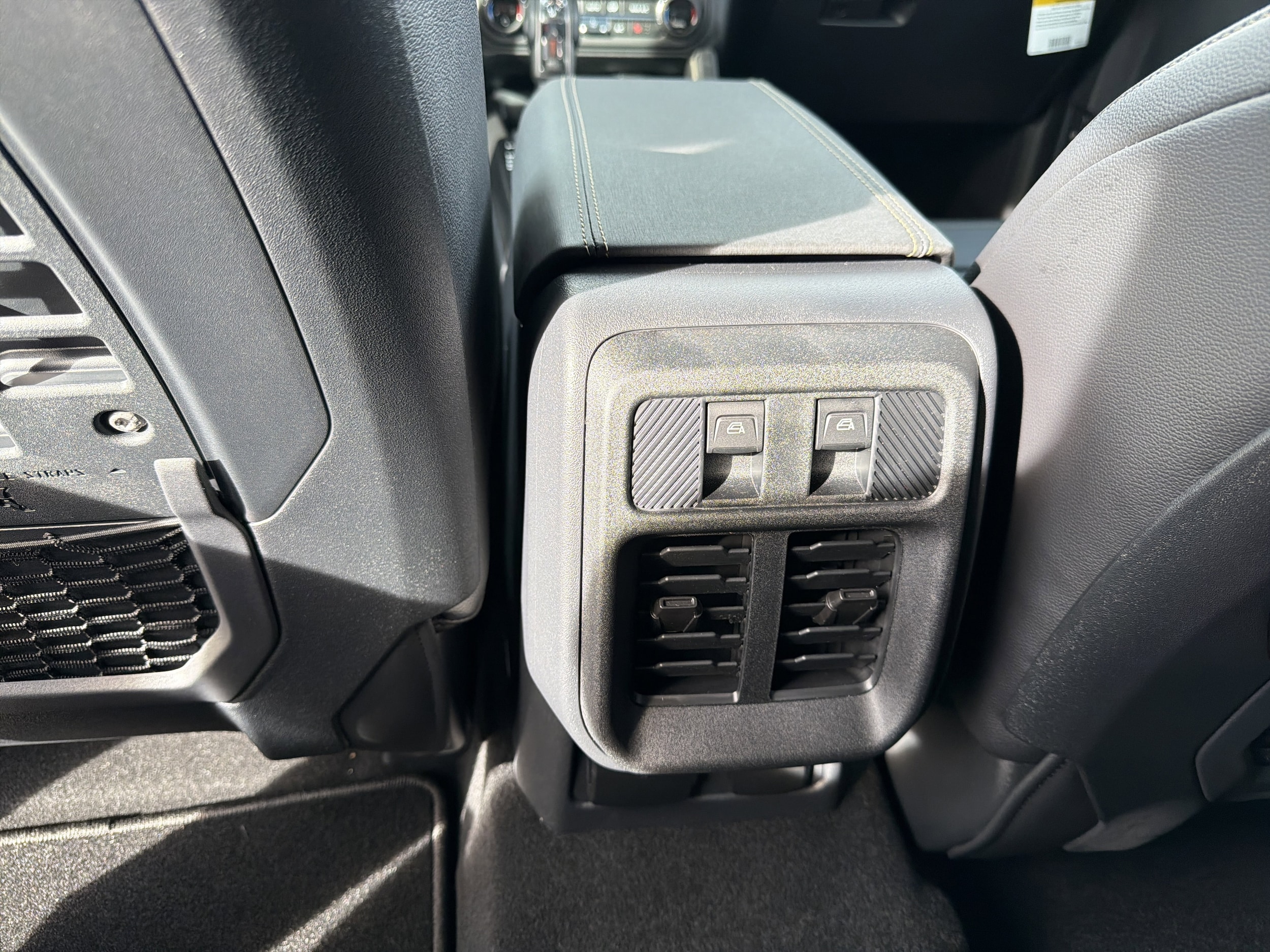 2025 Ford Bronco 4-Door Badlands - Photo 11