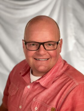 Staff member Marvin Howze from bdd9ff3e73b0