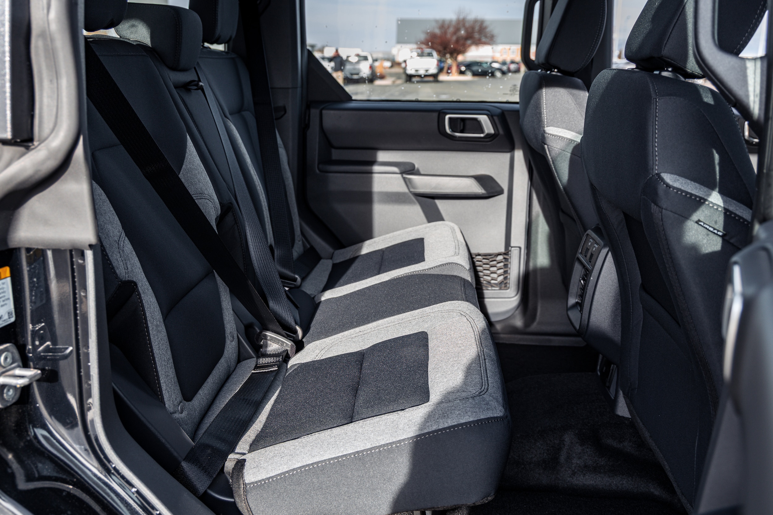 2025 Ford Bronco 4-Door Base - Photo 8