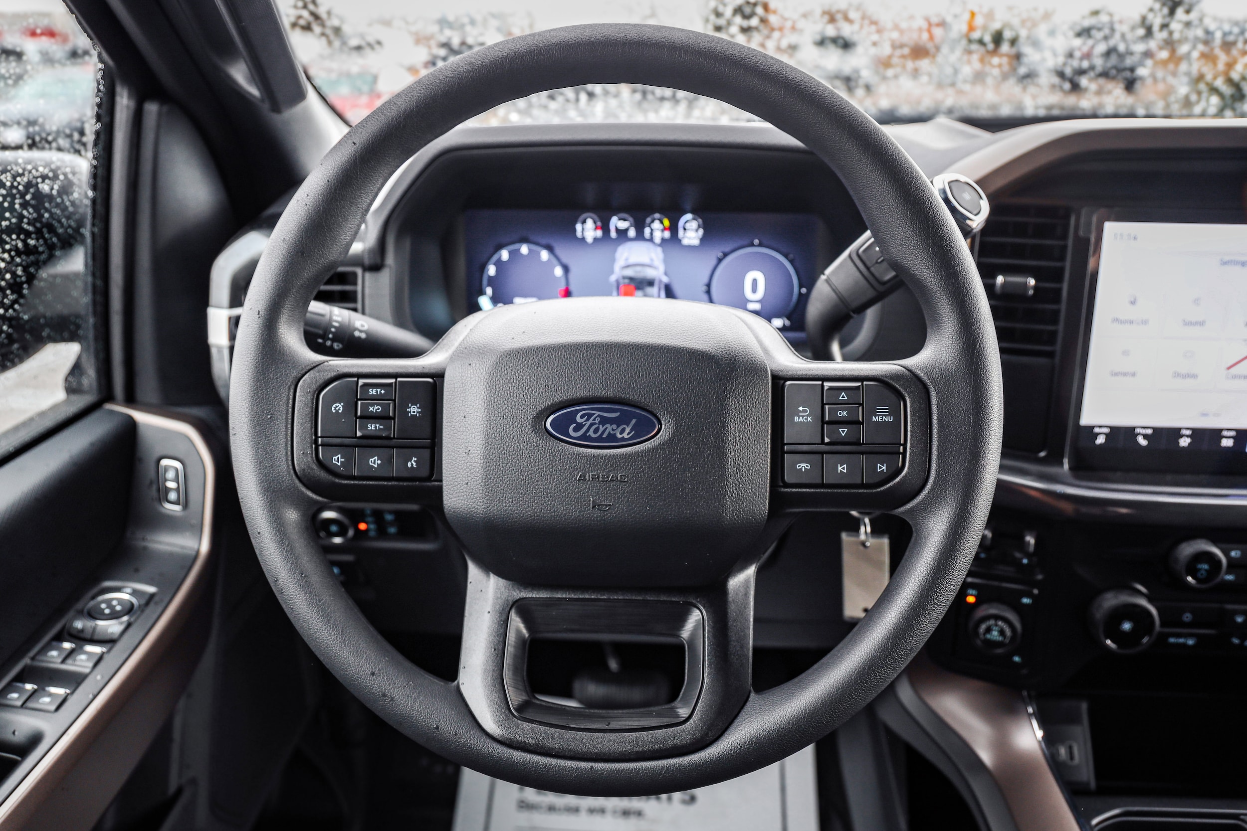 2025 Ford F-150 STX - Photo 13