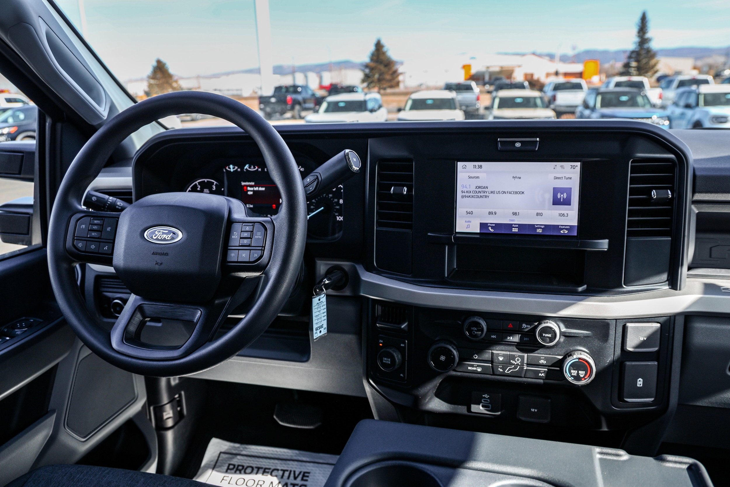 2026 Ford F-350 Super Duty XL - Photo 17