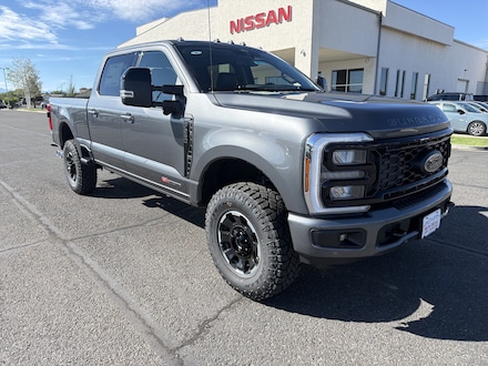 2026 Ford F-250SD Lariat Truck