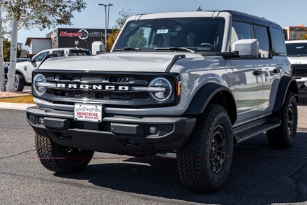 2026 Ford Bronco Outer Banks SUV
