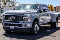 2026 Ford F-450 Platinum Truck