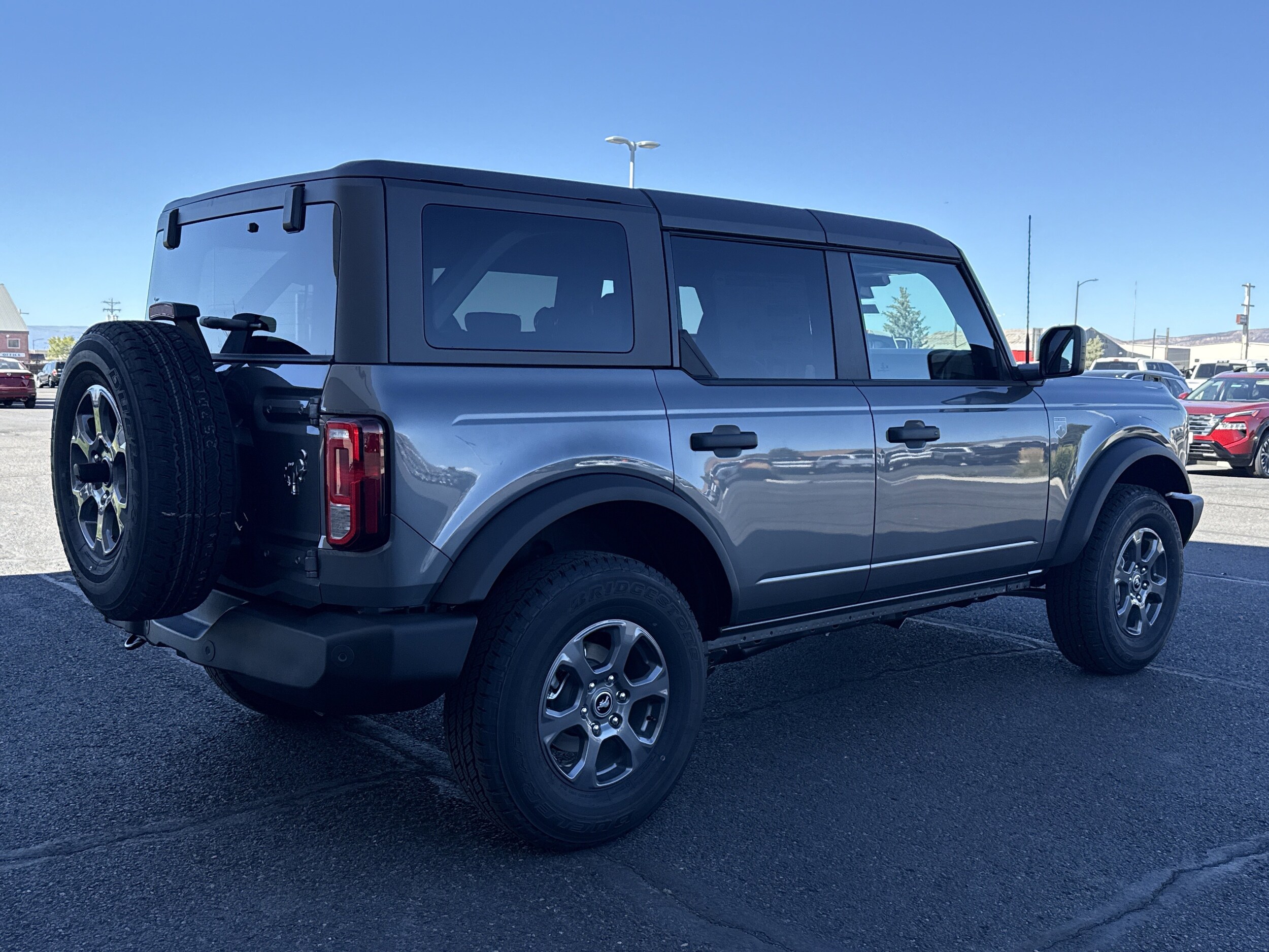 2025 Ford Bronco Big Bend photo 4