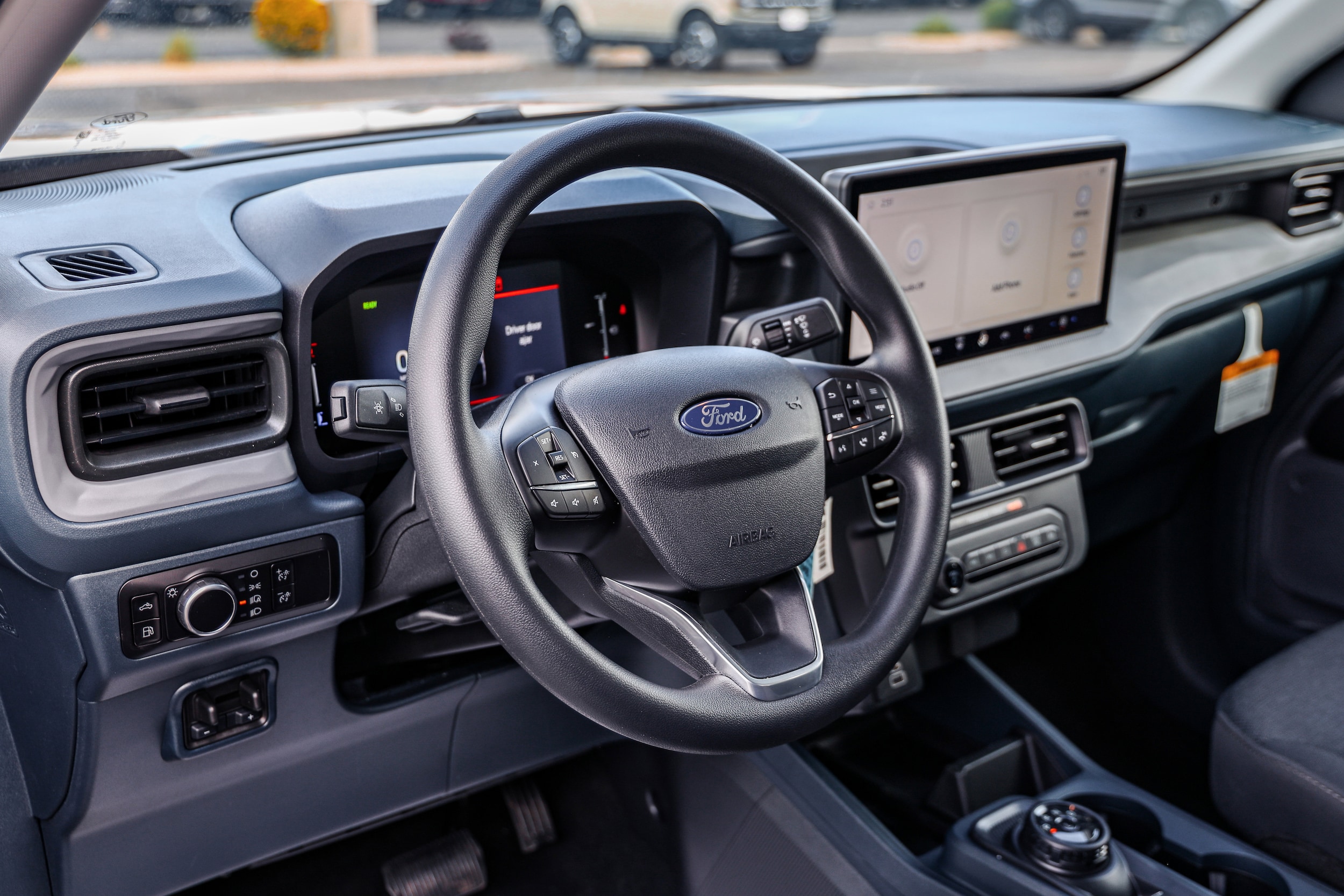 2026 Ford Maverick XL - Photo 9
