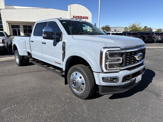 2026 Ford F-450 Platinum Truck