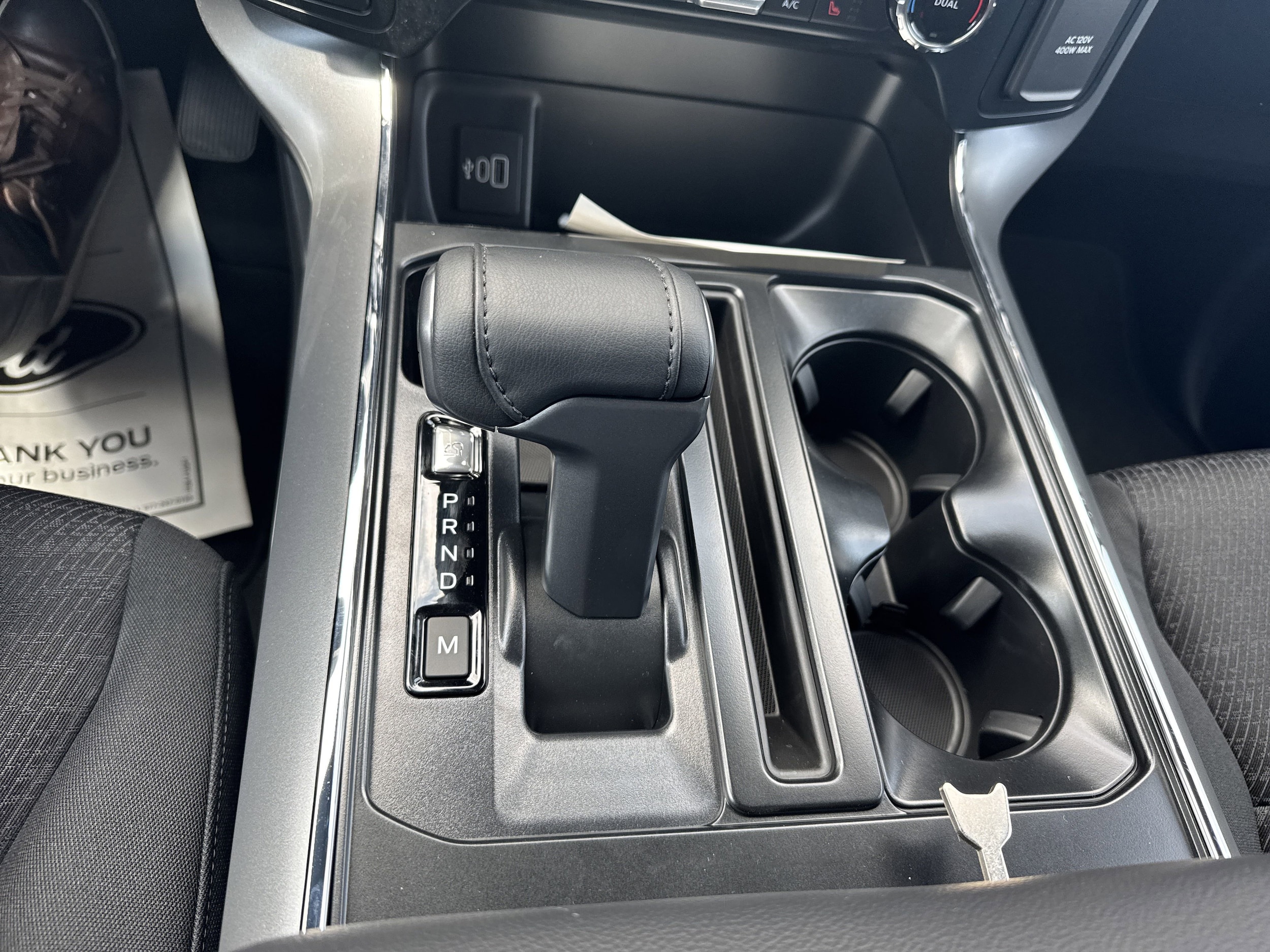 2025 Ford F-150 XLT - Photo 14