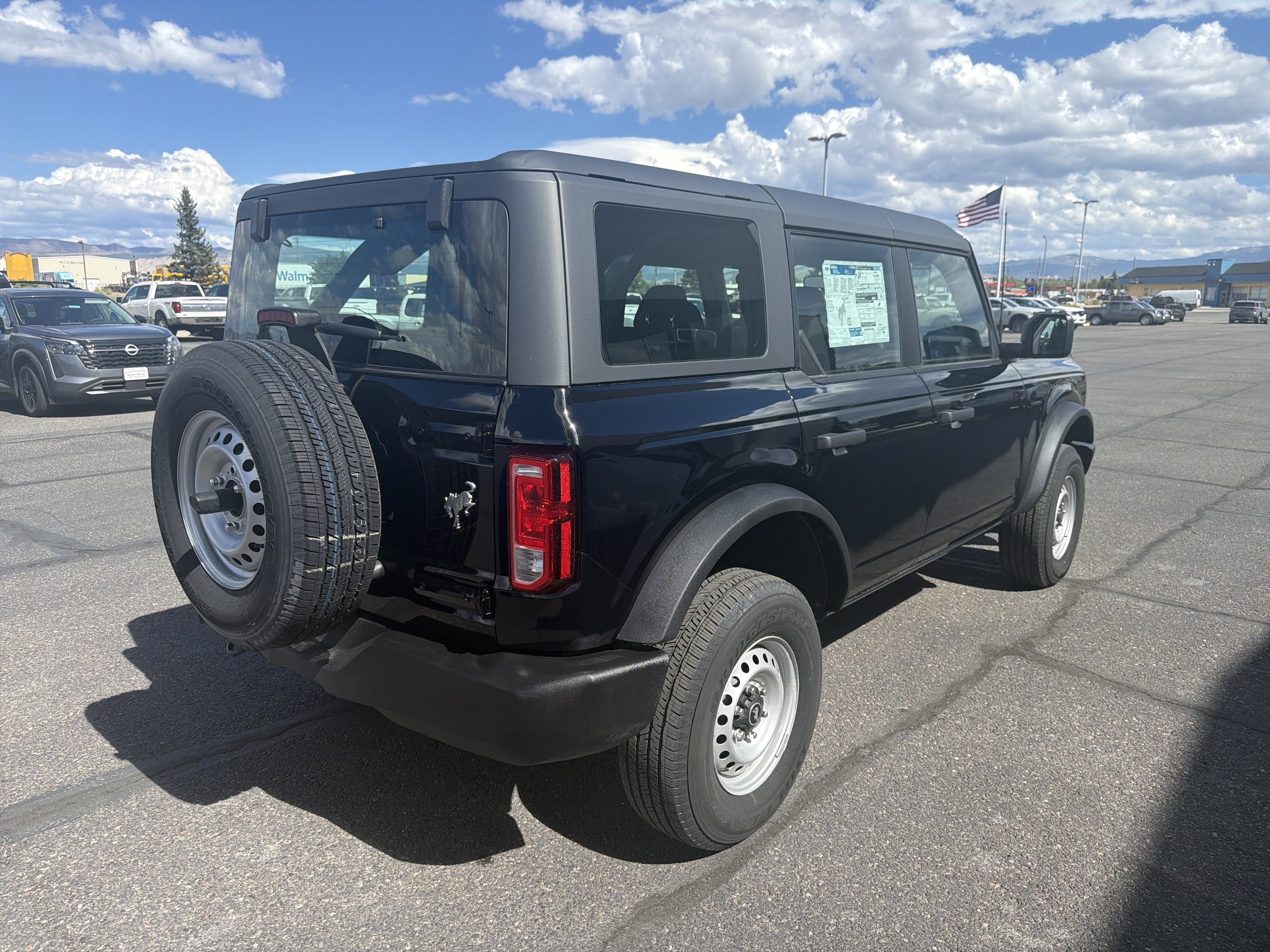 2025 Ford Bronco 4-Door Base - Photo 15