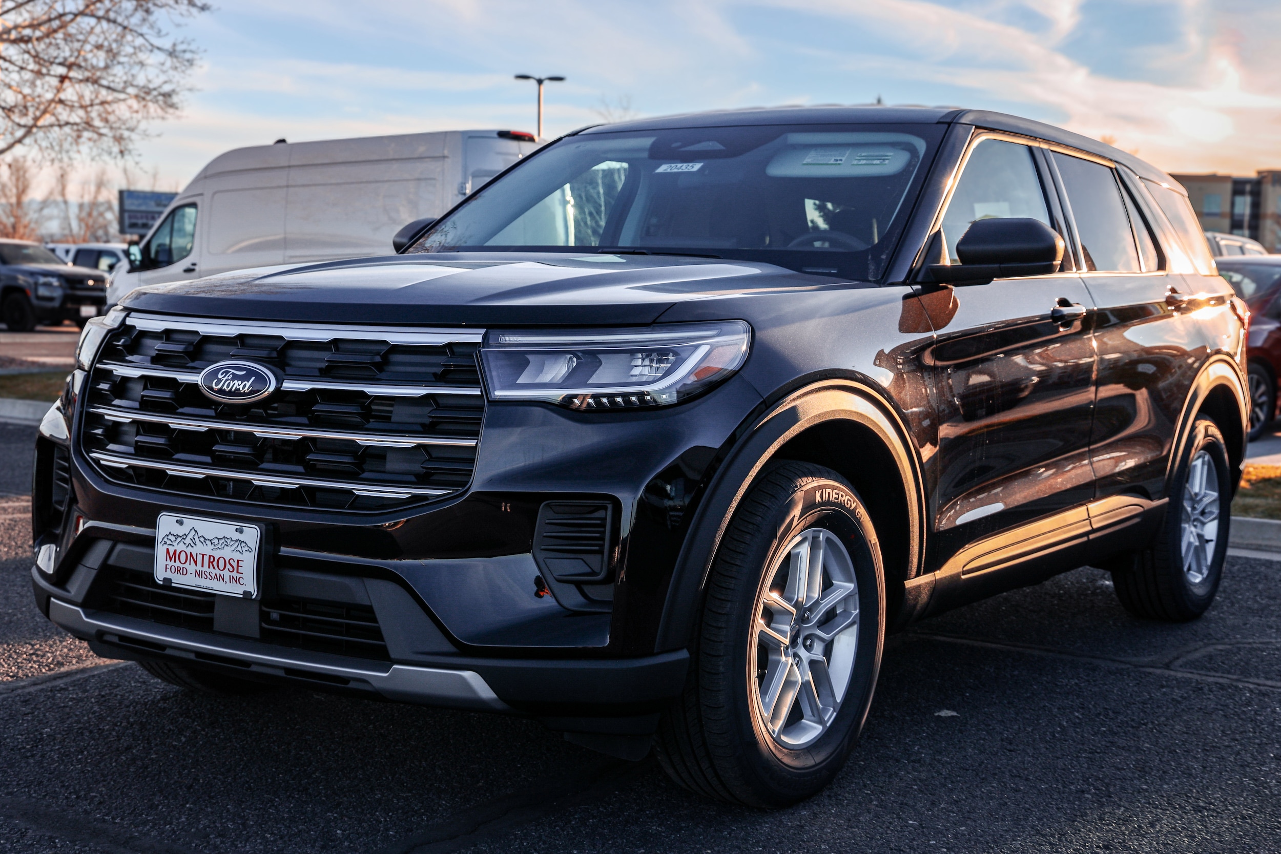 2026 Ford Explorer Active's photo