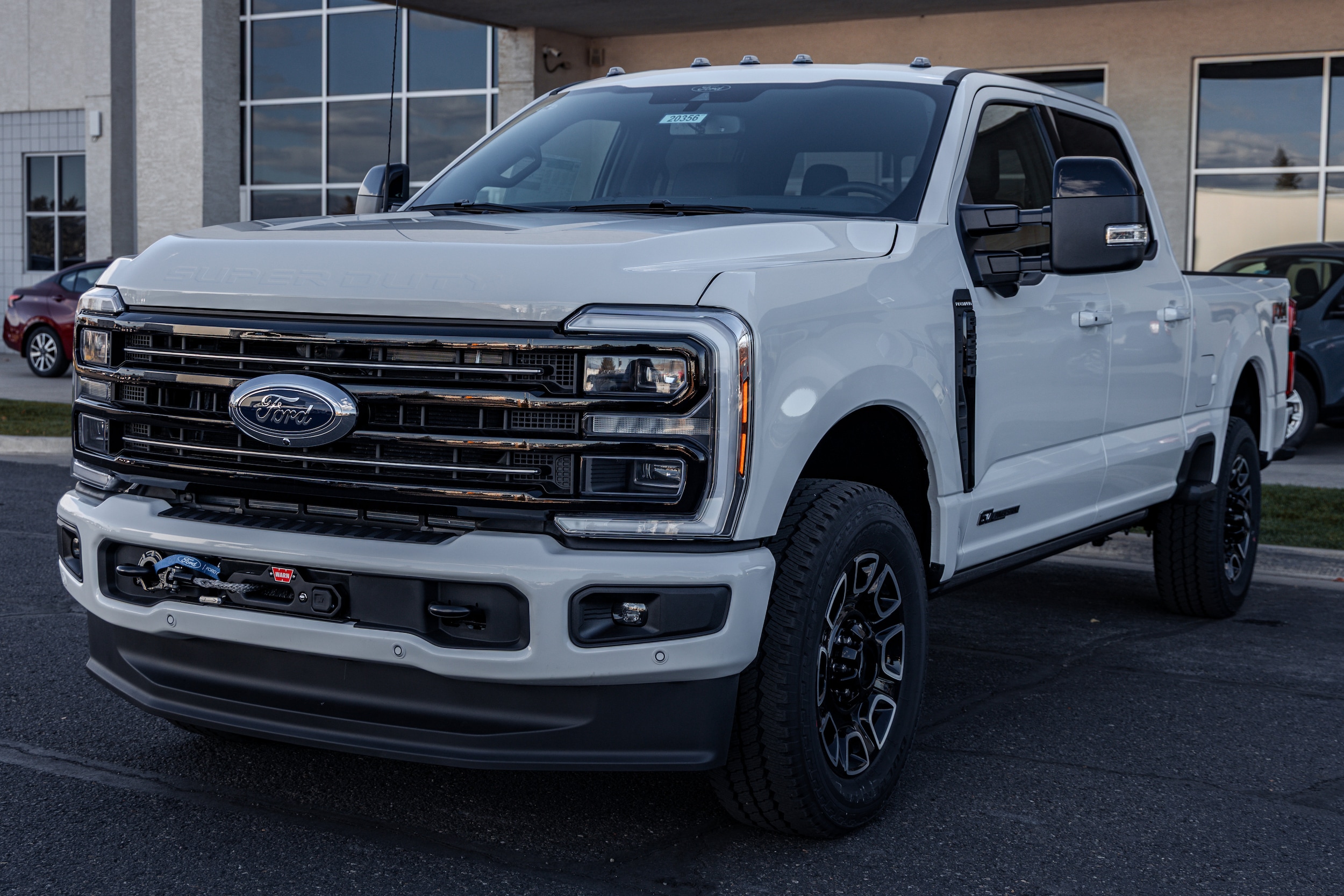 2026 Ford F-250 Super Duty Platinum's photo