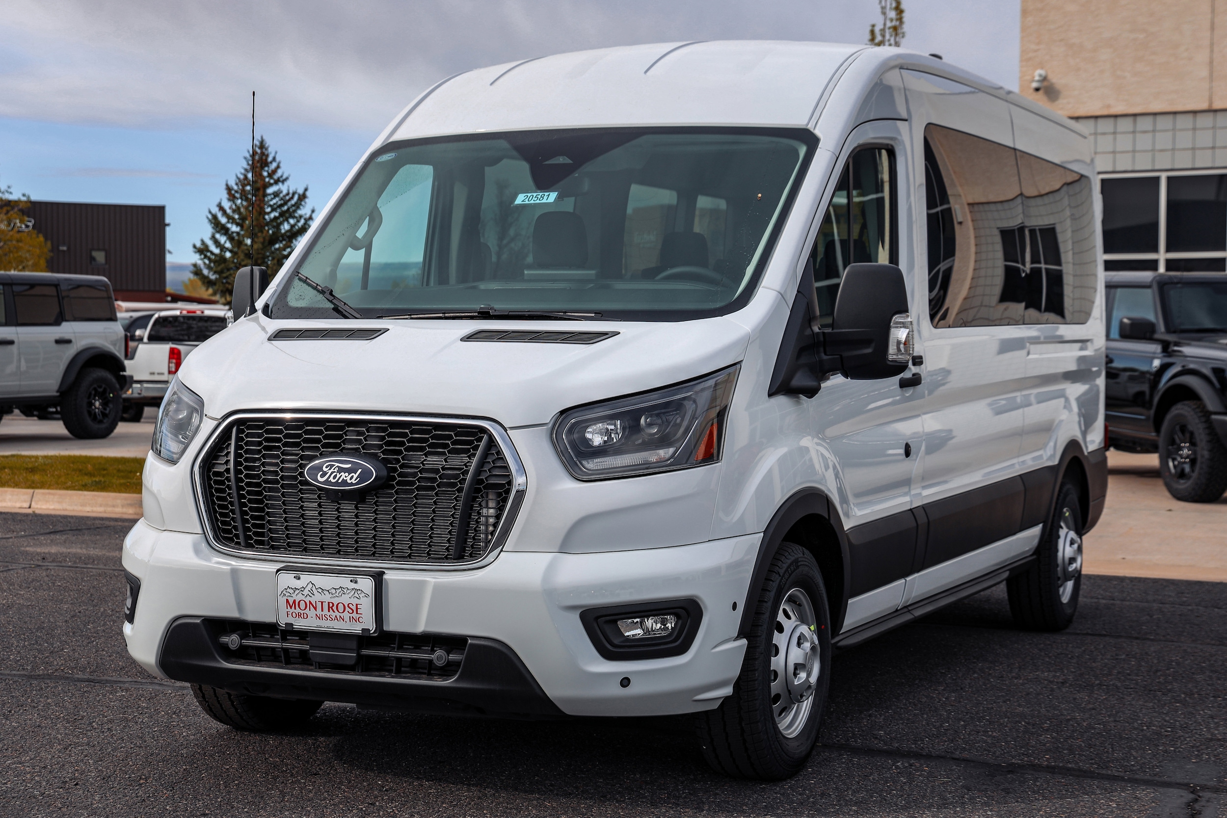 2026 Ford Transit 350 XL Med Roof Sliding Pass. 148 AWD's photo