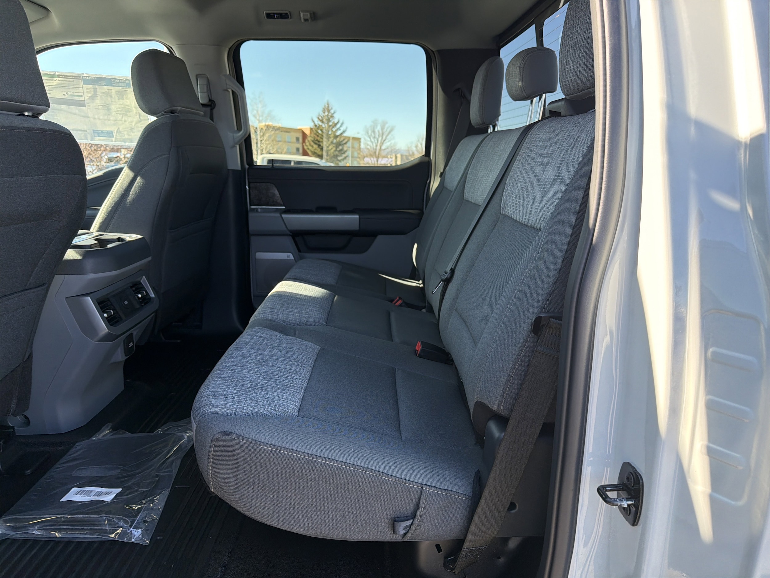 2026 Ford F-350 Super Duty XLT - Photo 9