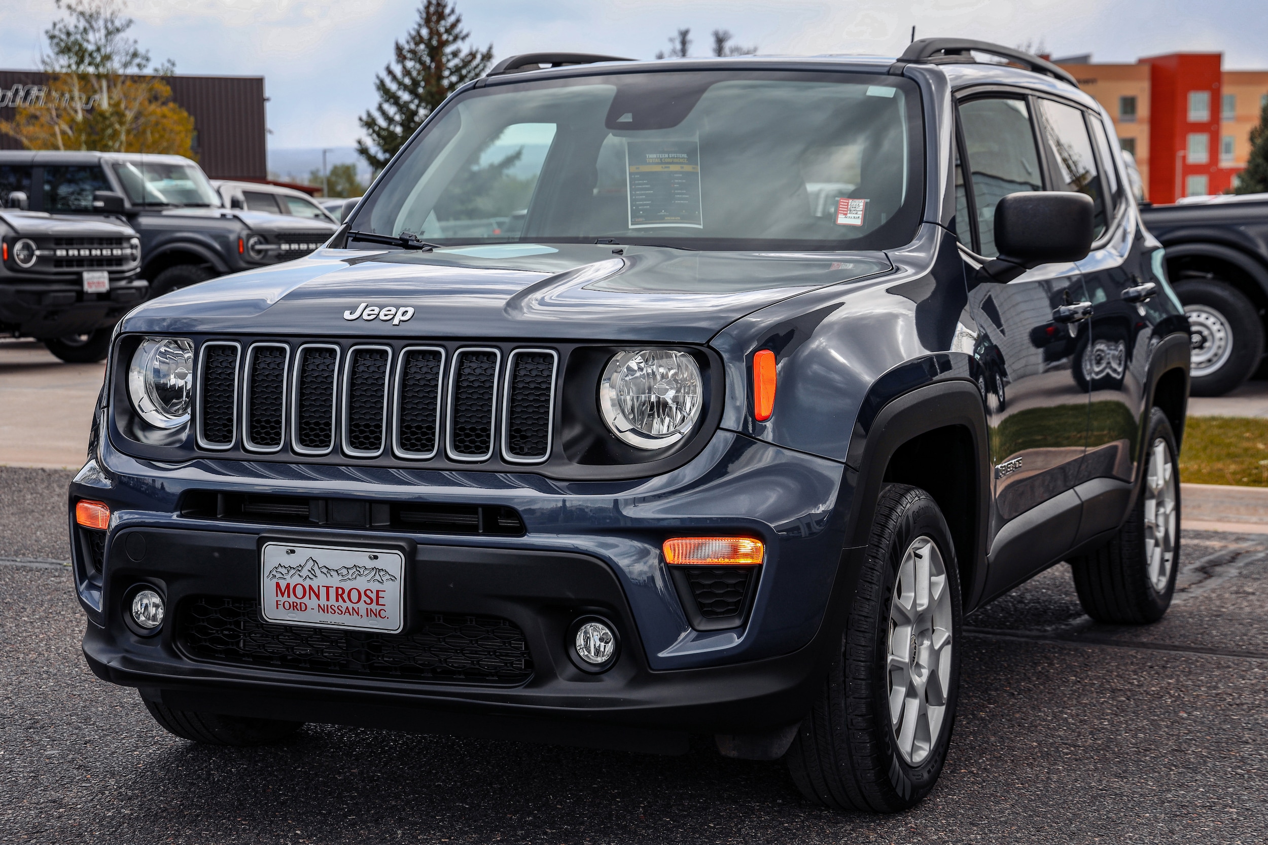 2022 Jeep Renegade Latitude 4x4's photo