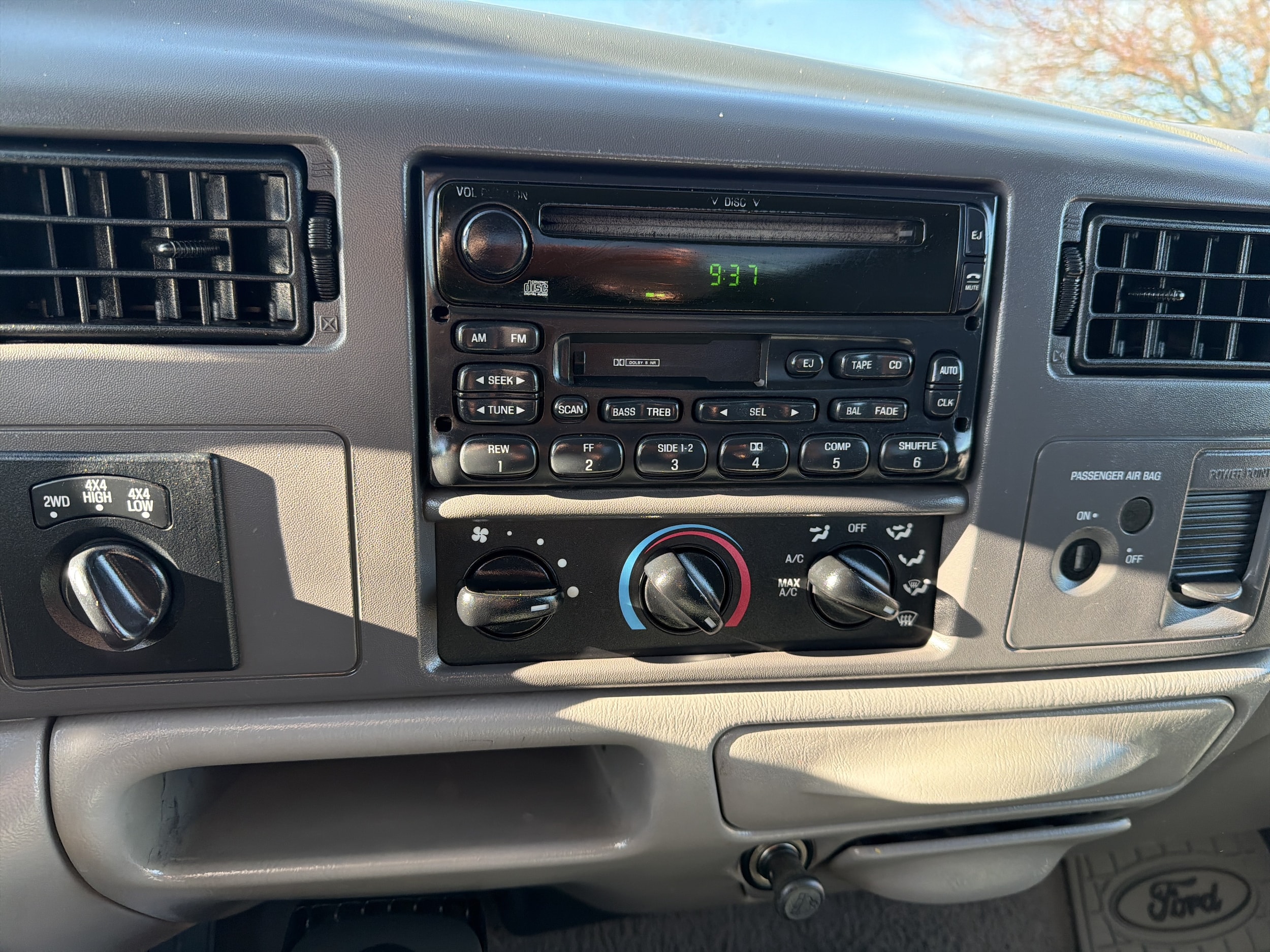 1999 Ford F-250 Super Duty XLT - Photo 13