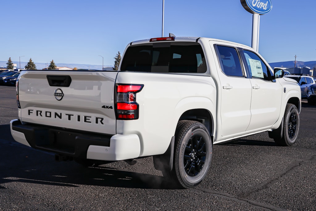 New 2026 Nissan Frontier SV Truck