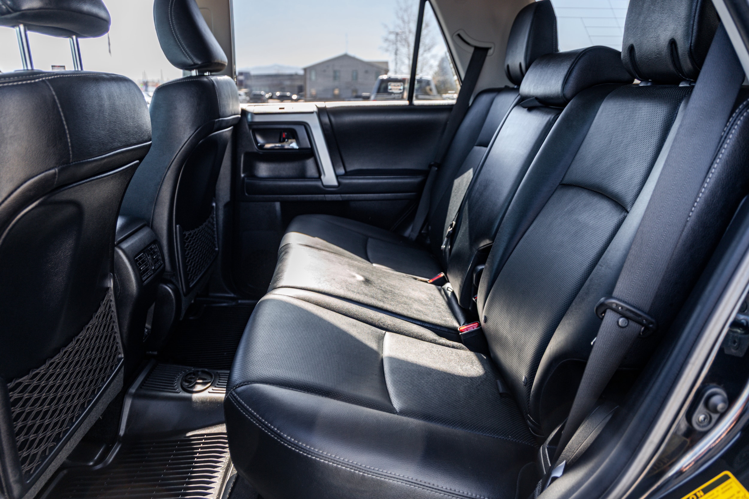 2022 Toyota 4Runner Limited - Photo 12
