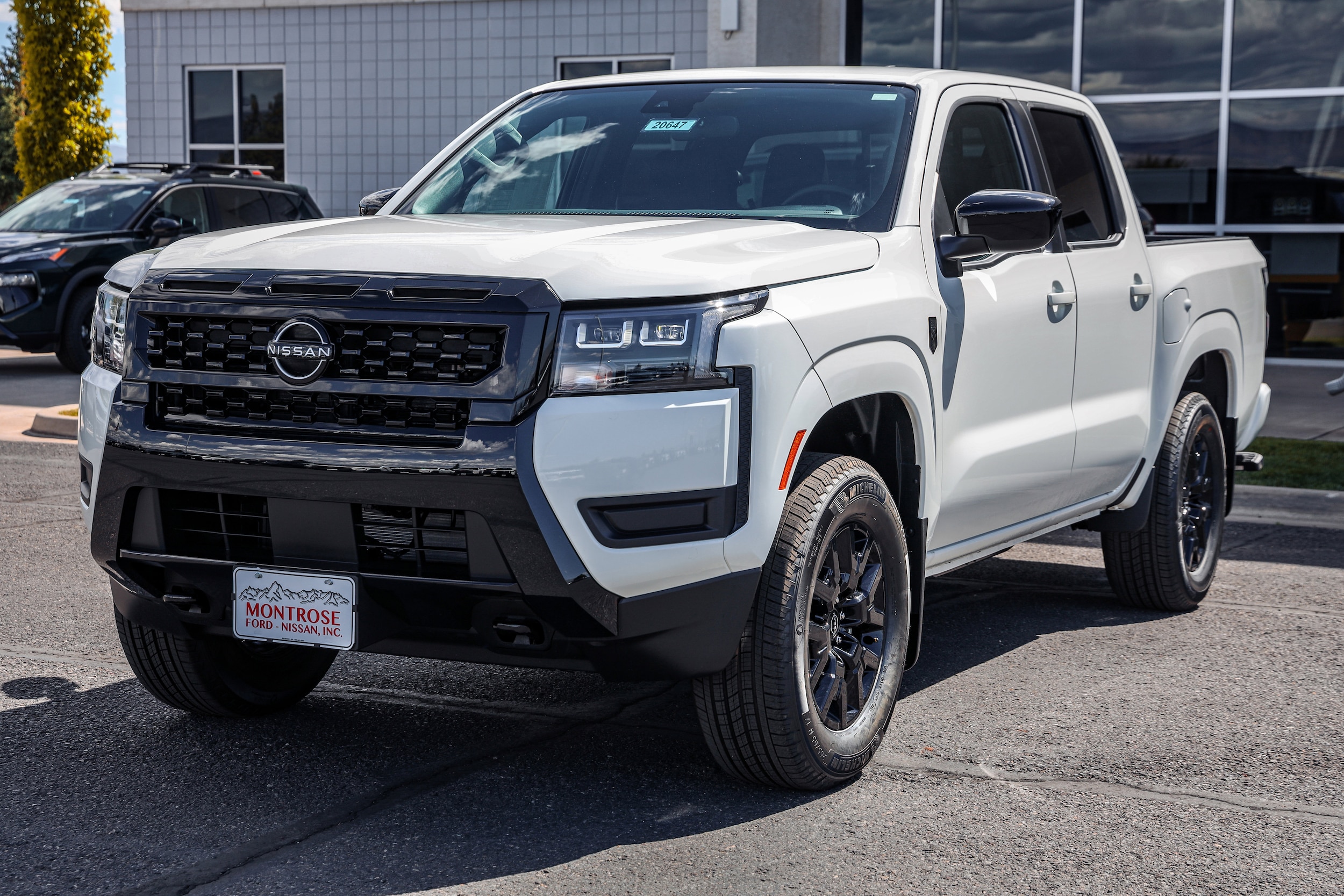 2026 Nissan Frontier SV Crew Cab 4X4 SWB's photo