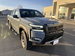 2025 Nissan Frontier PRO-4X Truck