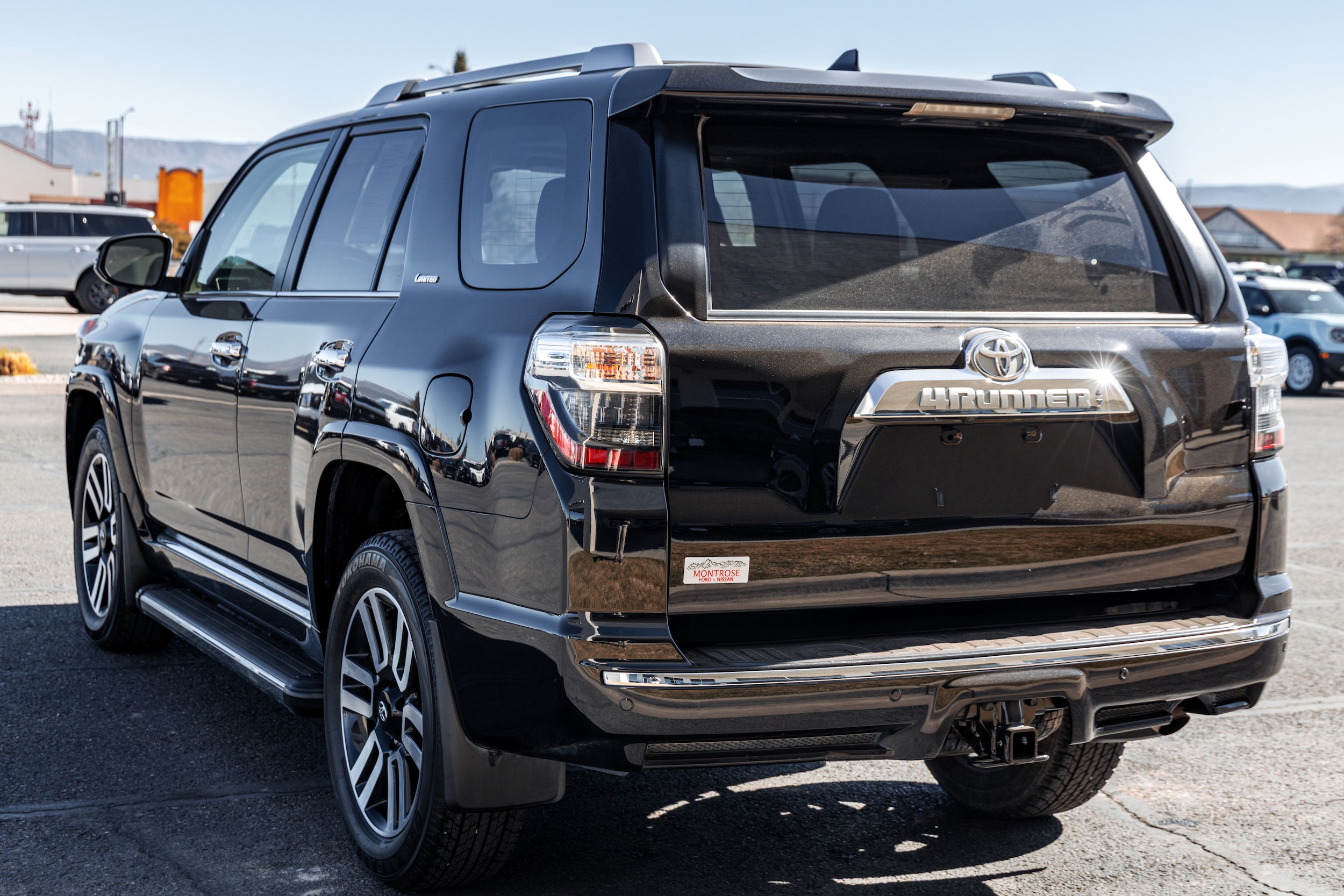 2022 Toyota 4Runner Limited - Photo 6