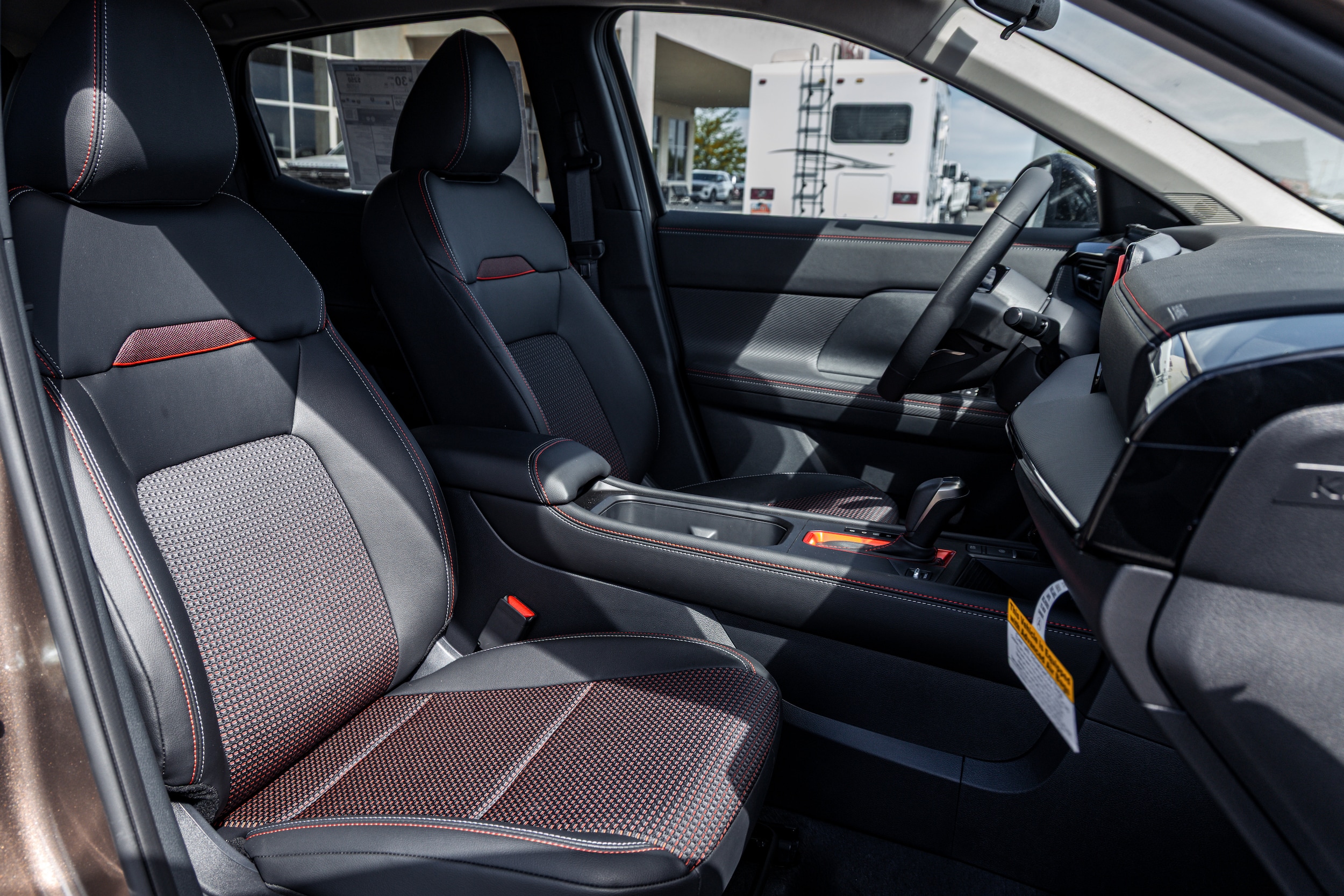 2026 Nissan KICKS SR AWD - Photo 12