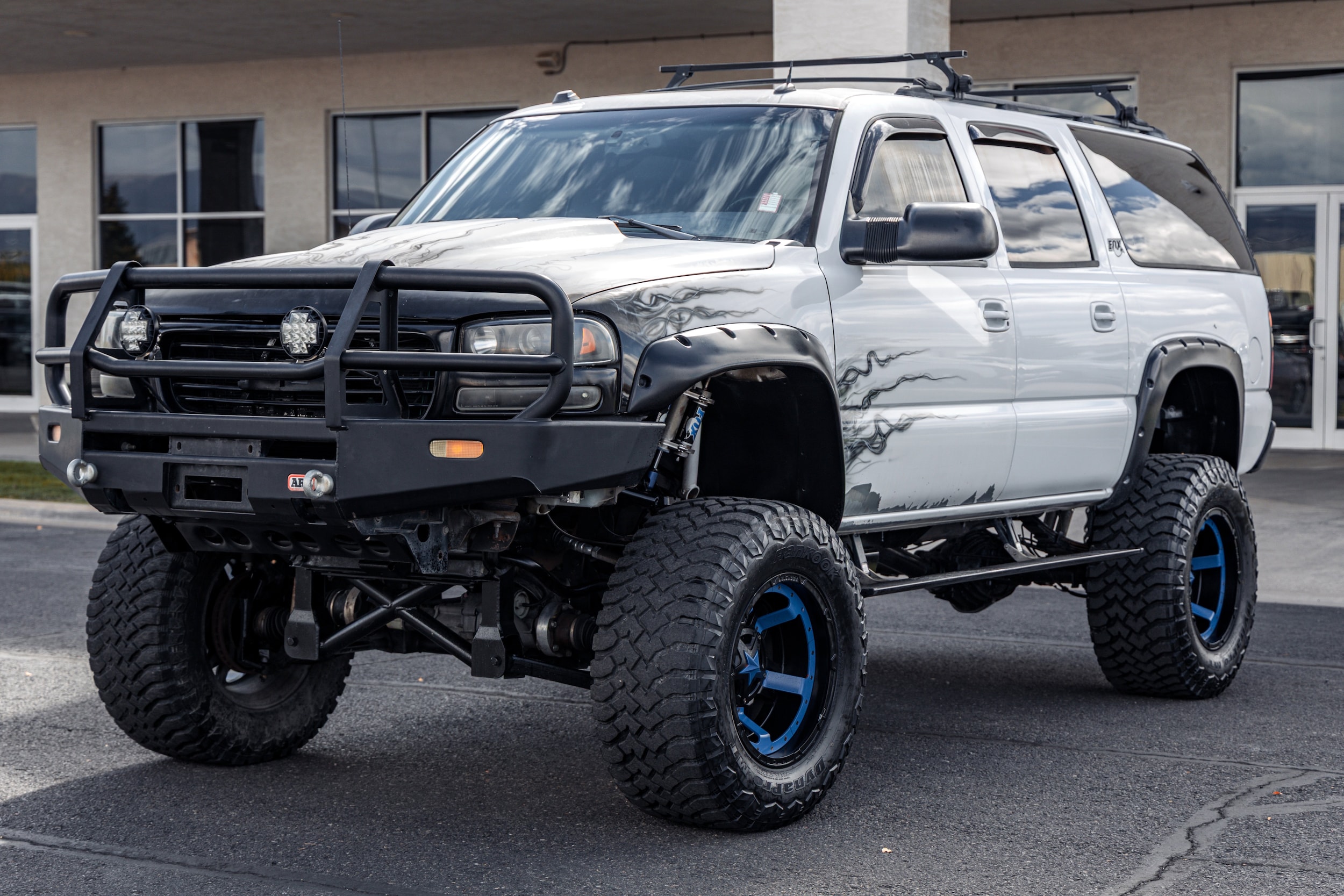 2005 GMC Yukon XL SLE