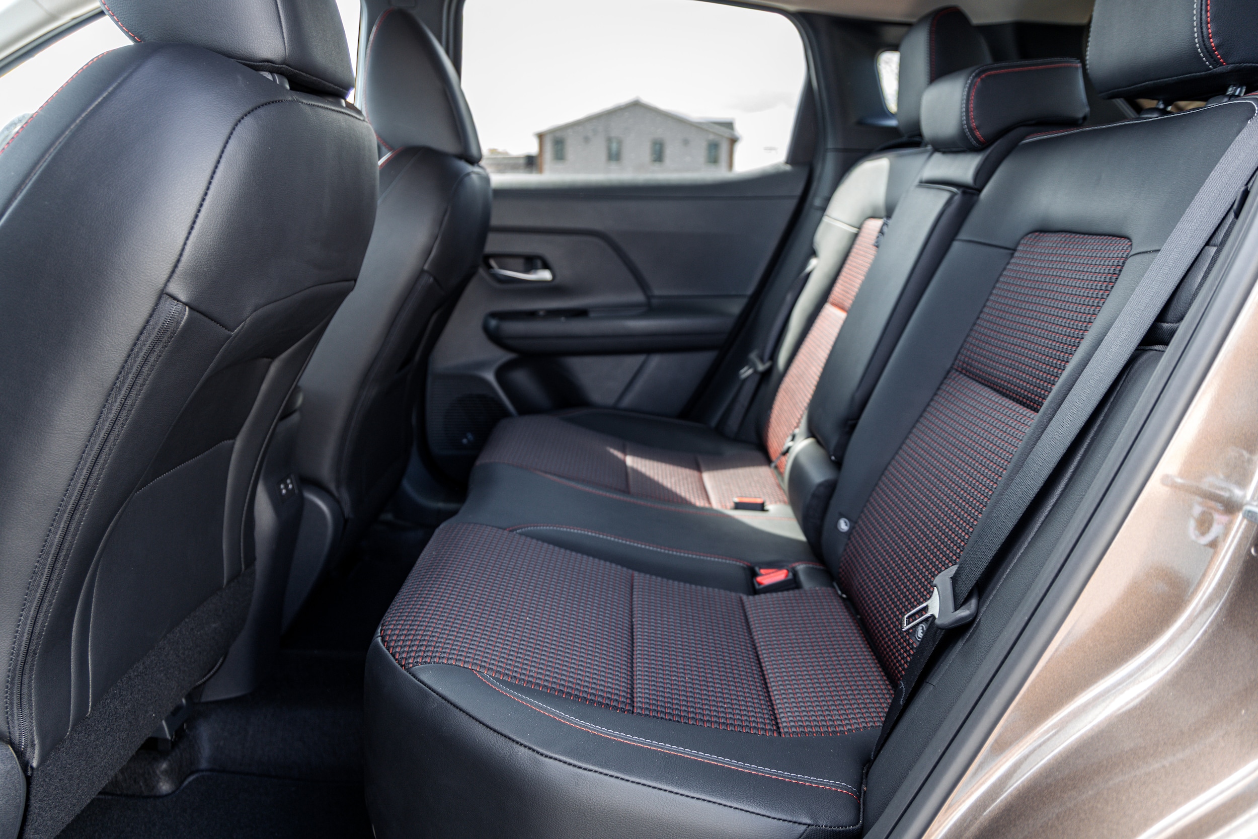 2026 Nissan KICKS SR AWD - Photo 13